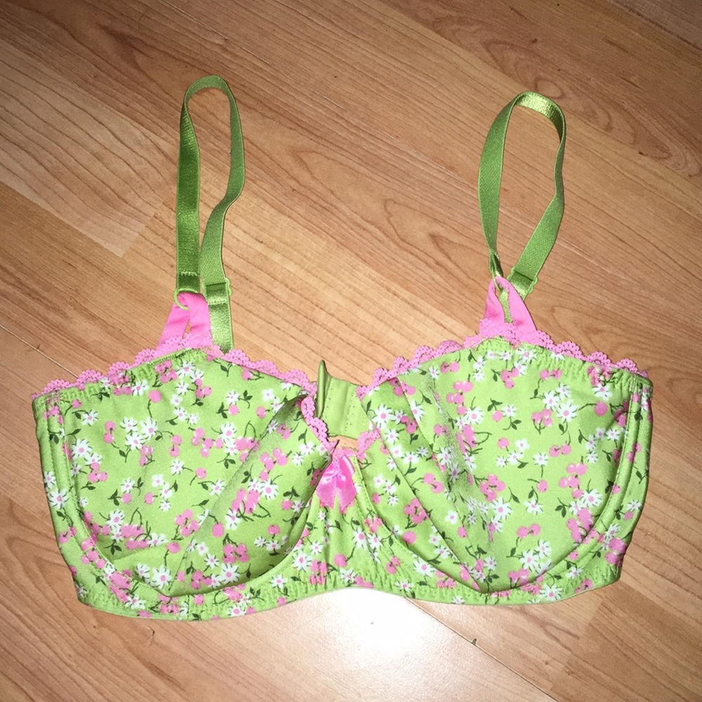 Victoria’s Secret Bra